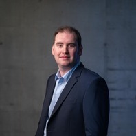 Portrait of a Waterjet employee