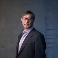 Portrait of a Waterjet employee