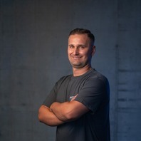 Porträt eines Mitarbeiters von Waterjet